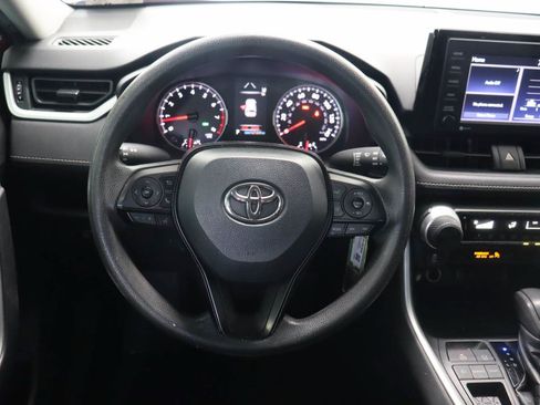 Used 2020 Toyota RAV4 LE w/ Carpet Mat Package FWD image 9