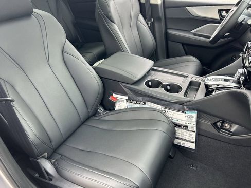 New 2026 Acura MDX SH-AWD image 11