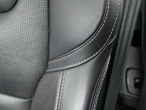 Used 2022 Volvo XC60 B5 Inscription w/ Advanced Package image 15