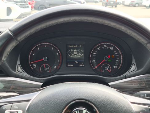 Used 2021 Volkswagen Passat 2.0T R-Line FWD image 22
