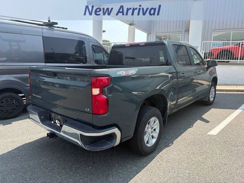 Used 2025 Chevrolet Silverado 1500 LT AWD/4WD image 8