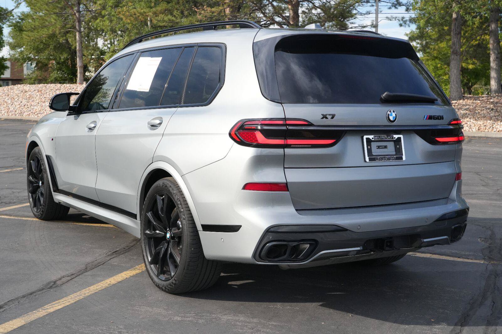Used 2026 BMW X7 M60i AWD/4WD image 3