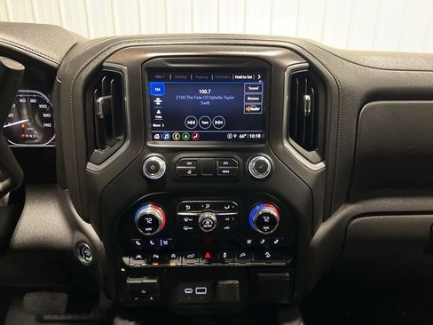 Used 2021 GMC Sierra 1500 AT4 w/ AT4 Value Package image 17