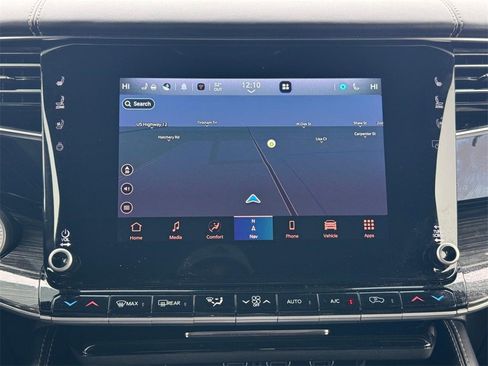 Used 2022 Jeep Wagoneer Series II w/ Rear Seat Video Group 1 image 16