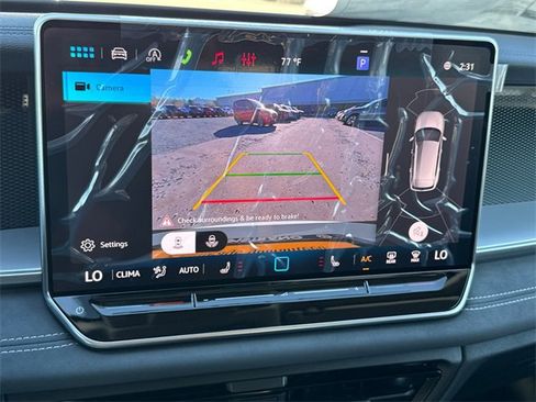 New 2026 Volkswagen Tiguan SE image 40