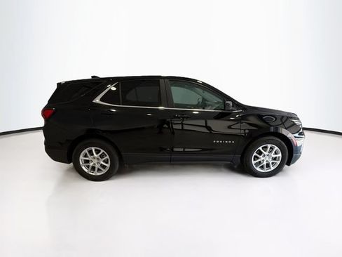 Certified 2024 Chevrolet Equinox LT w/ LPO, Floor Liner Package FWD image 8