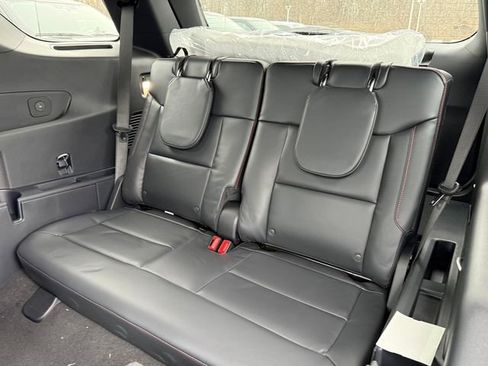 New 2026 Ford Explorer ST-Line image 15