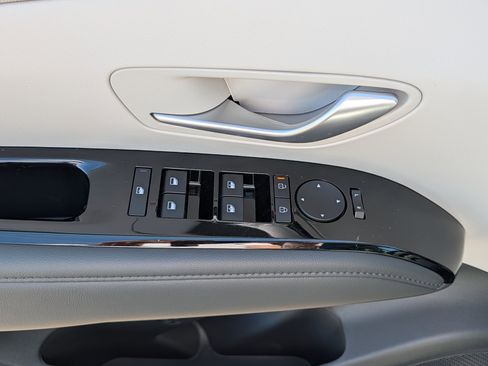 New 2026 Hyundai Tucson Limited image 12