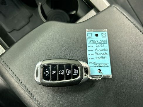 Used 2021 Hyundai Palisade Calligraphy w/ Cargo Package image 12