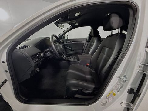 Used 2023 Honda Civic Sport image 16