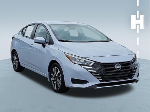 Used 2025 Nissan Versa SV w/ Trunk Package FWD image 1