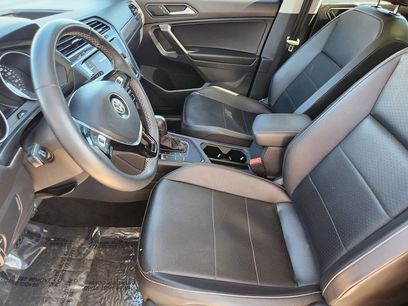 Used 2021 Volkswagen Tiguan SE