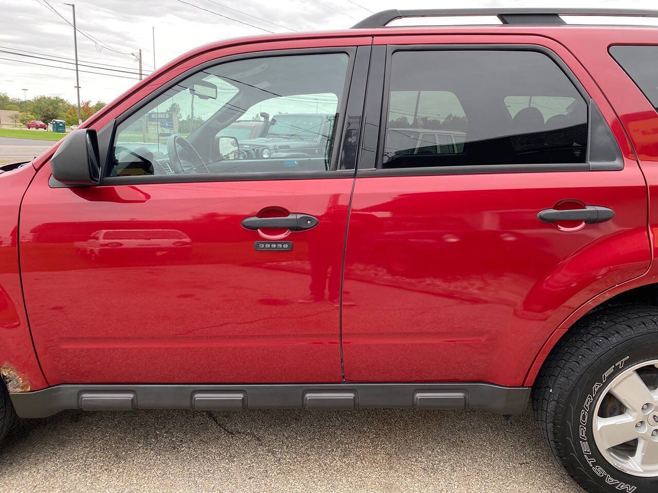 Used 2010 Ford Escape XLT FWD image 43