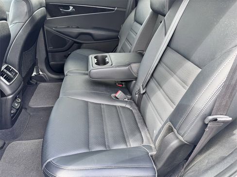 Used 2016 Kia Sorento EX w/ EX Touring Package image 24