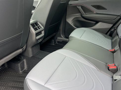 New 2026 Volkswagen Tiguan SE R-Line image 12