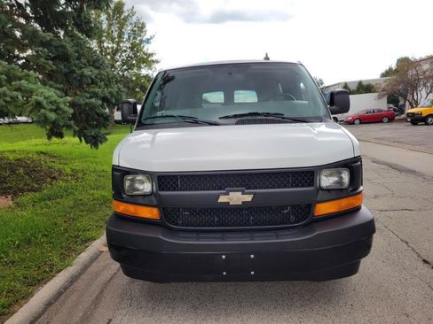 Used 2017 Chevrolet Express 2500 LS RWD image 25