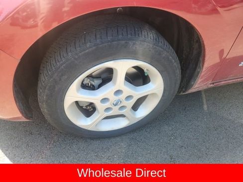 Used 2014 Nissan Leaf SV w/ LED & Quick Charge Package FWD image 6