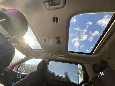 New 2026 Kia Carnival SX Prestige image 11