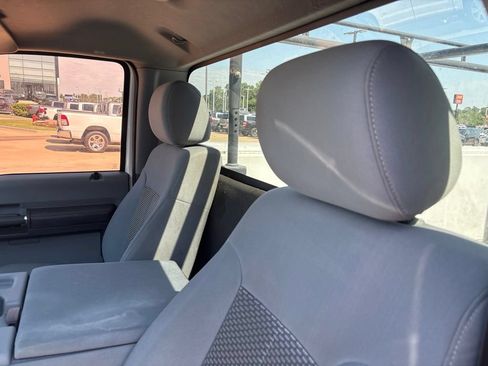 Used 2015 Ford F250 XLT RWD image 12