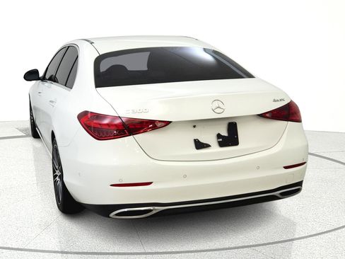 Used 2023 Mercedes-Benz C 300 4MATIC Sedan image 7