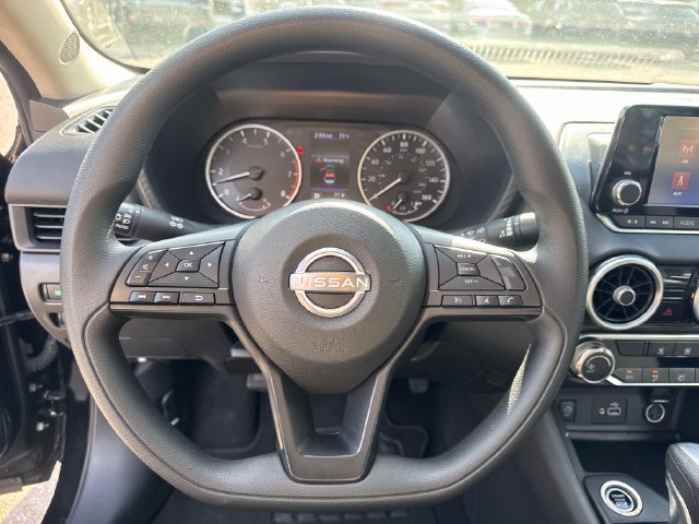 Used 2025 Nissan Sentra S w/ Trunk Package FWD image 18