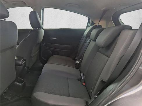 Certified 2022 Honda HR-V LX image 18