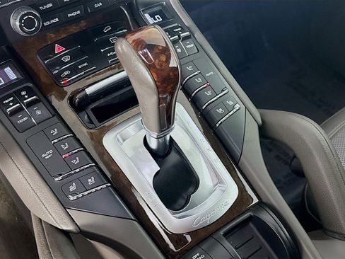 Used 2017 Porsche Cayenne S w/ Premium Plus Package image 20