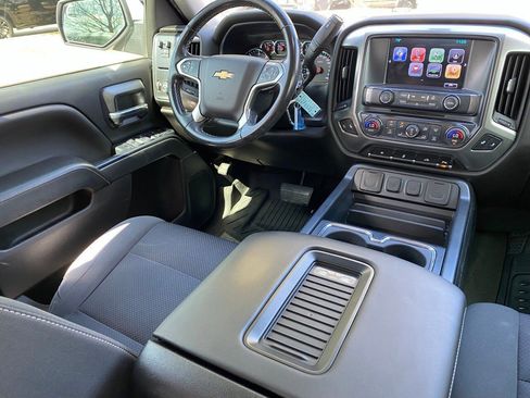 Used 2018 Chevrolet Silverado 1500 LT w/ Texas Edition image 15