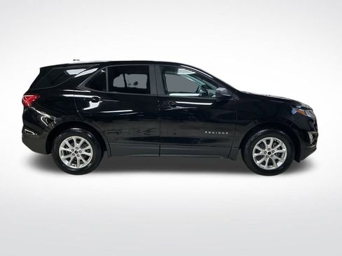 Used 2021 Chevrolet Equinox LS image 8