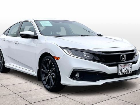 Used 2020 Honda Civic Sport image 2