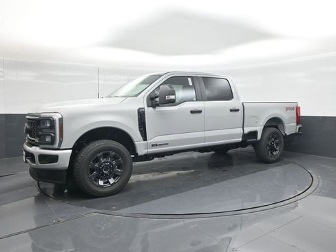New 2026 Ford F250 XL AWD/4WD image 32
