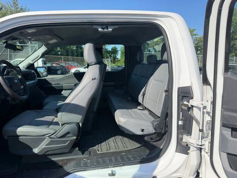 Used 2022 Ford F150 XL w/ Equipment Group 101A High AWD/4WD image 24