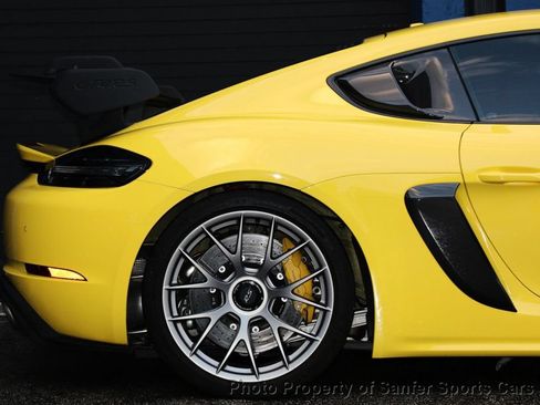 Used 2023 Porsche 718 Cayman GT4 RS w/ Weissach Package RWD image 17