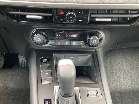 New 2026 Nissan Kicks SV FWD image 14