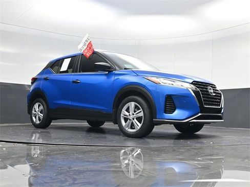 Used 2025 Nissan Kicks Play S image 47