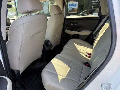 Used 2024 Honda HR-V EX-L image 5