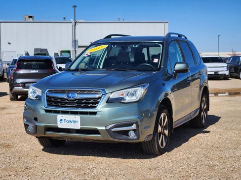 Used 2017 Subaru Forester 2.5i Limited image 4