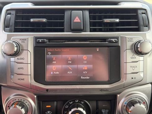 Used 2014 Toyota 4Runner SR5 image 17