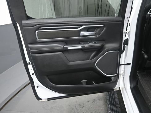 Used 2023 RAM 1500 Laramie image 14