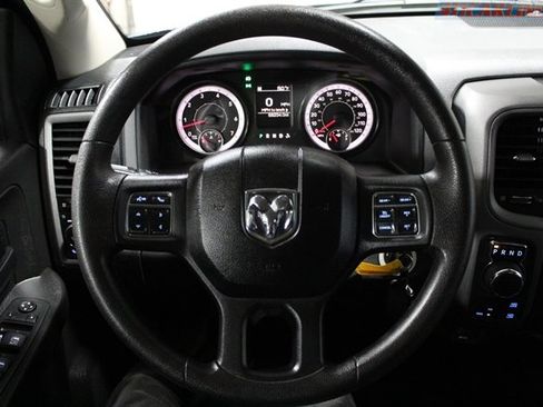 Used 2016 RAM 1500 Express image 17