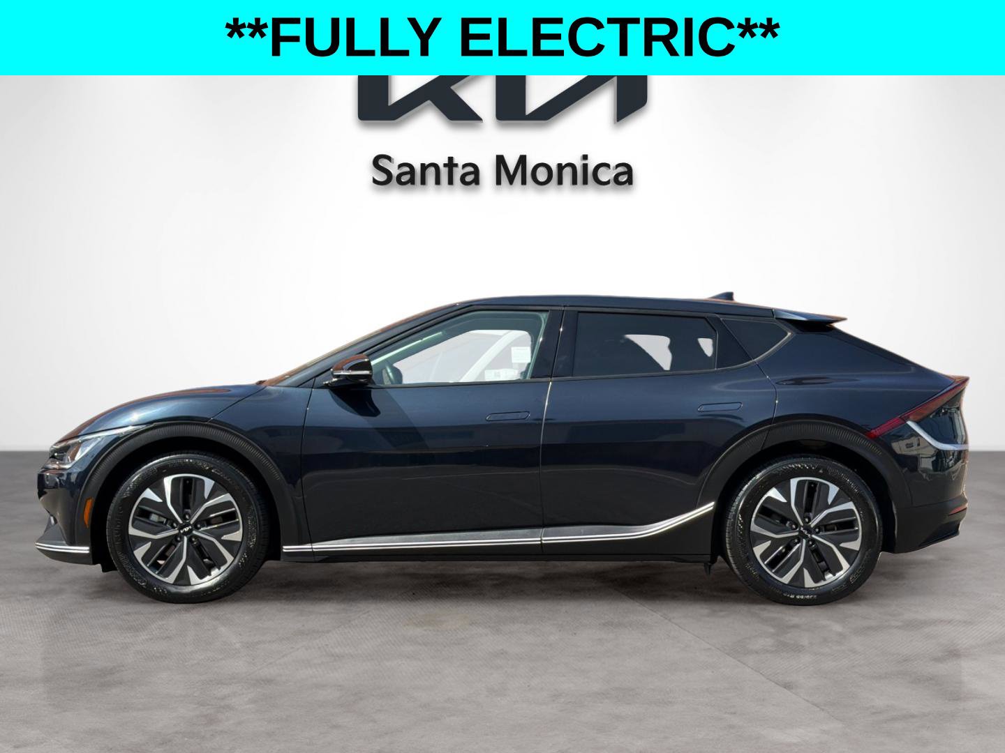 Used 2023 Kia EV6 Light RWD image 3