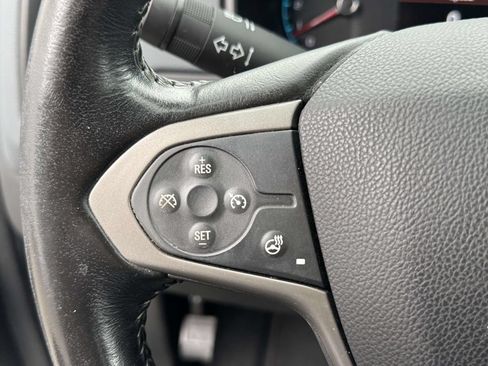Used 2022 Chevrolet Colorado Z71 AWD/4WD image 24