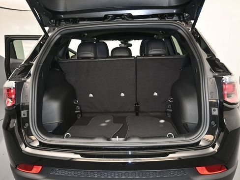 New 2026 Jeep Compass Latitude image 24