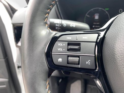 Certified 2025 Honda CR-V Sport Touring image 15