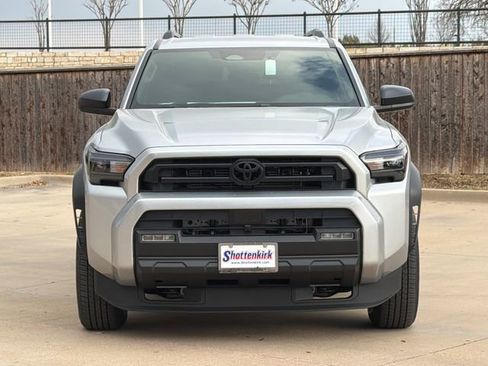 New 2026 Toyota 4Runner SR5 image 2