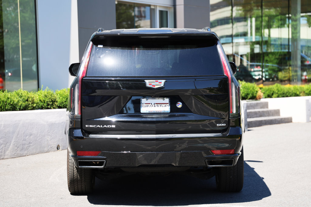 Used 2023 Cadillac Escalade Sport w/ Touring Package AWD/4WD image 3