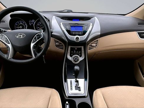 Used 2012 Hyundai Elantra GLS w/ Preferred Pkg 3 FWD image 10