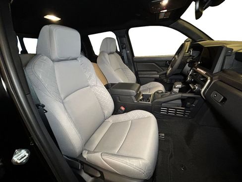 New 2026 Toyota Tacoma SR5 AWD/4WD image 16