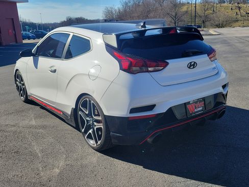 Used 2022 Hyundai Veloster N image 7
