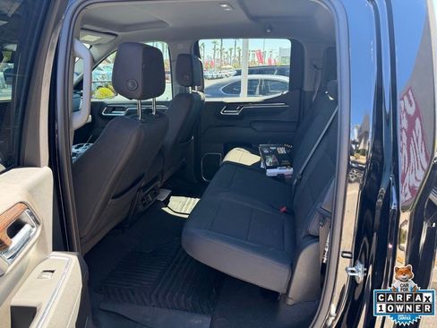 Used 2026 GMC Sierra 1500 SLE w/ Preferred Package AWD/4WD image 9
